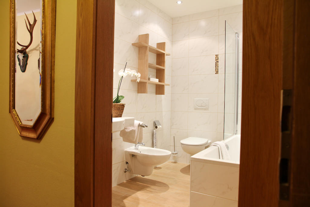 Chalet Strasshofer 키츠부헬 객실 사진